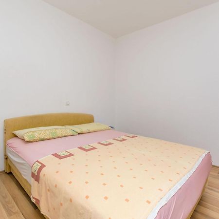 Apartments Kristina Omiš Εξωτερικό φωτογραφία