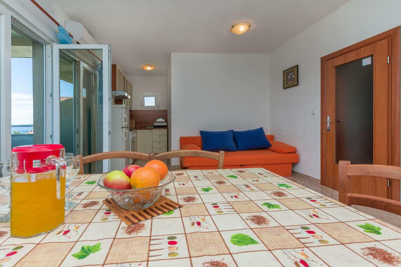 Apartments Kristina Omiš Εξωτερικό φωτογραφία