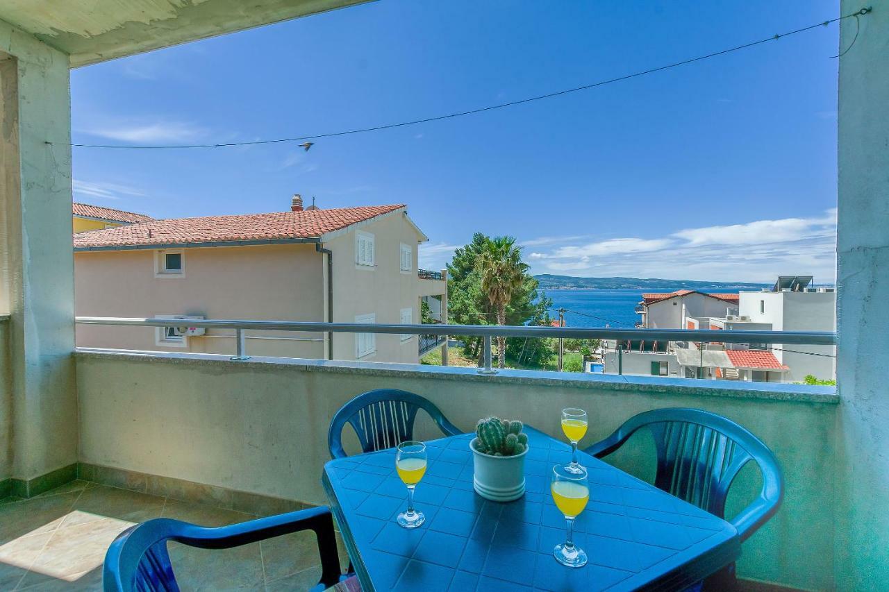 Apartments Kristina Omiš Εξωτερικό φωτογραφία